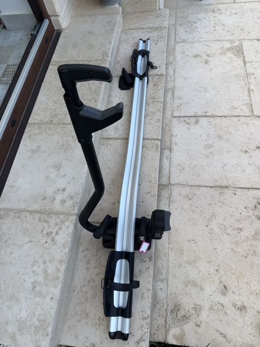 Suporiti biciclete Thule