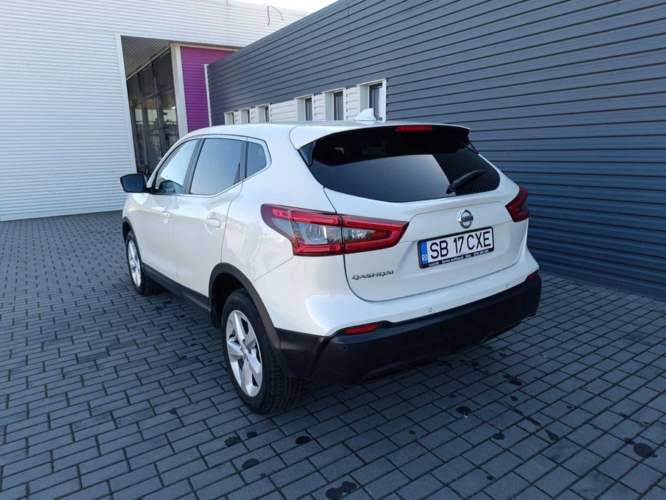 NISSAN Qashqai 2019 — imagine 3
