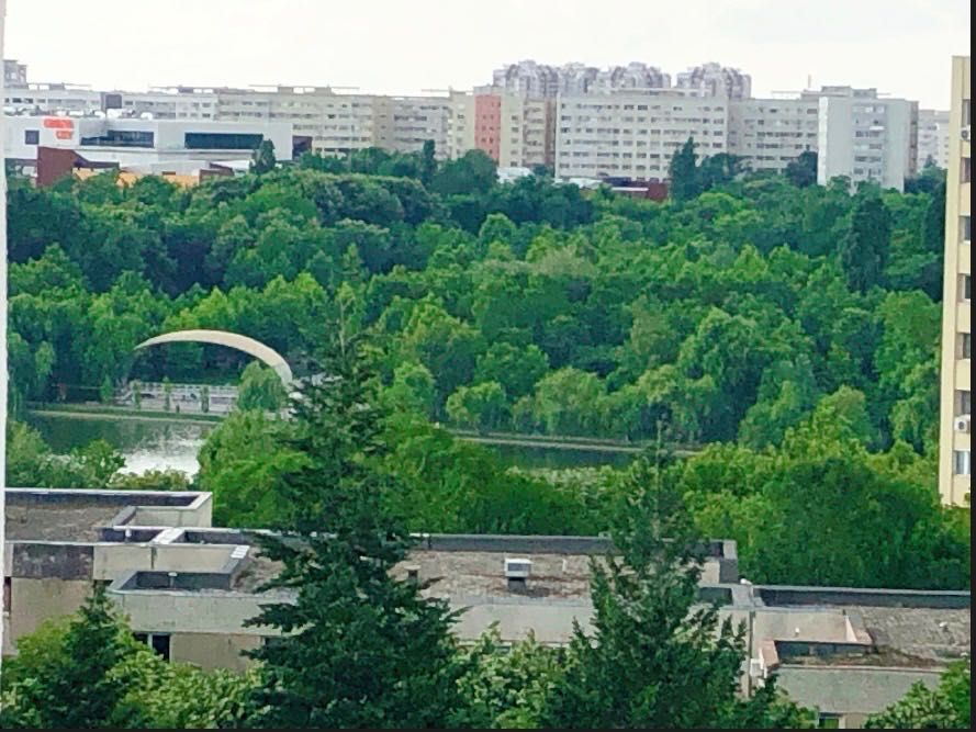 OCAZIE! Garsonieră spațioasă 42 mp,, decomandată și renovată recent, intersecția Titan, 2 min. metrou Titan și 2 min. parcul IOR. Direct proprietar.