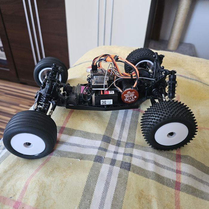 De vânzare Automodel Lois mini t2,0