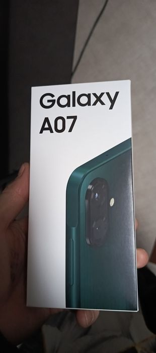 Продам бюджетный самсунг