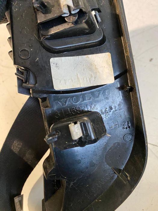 Centura spate VOLVO XC40 2020 32239872