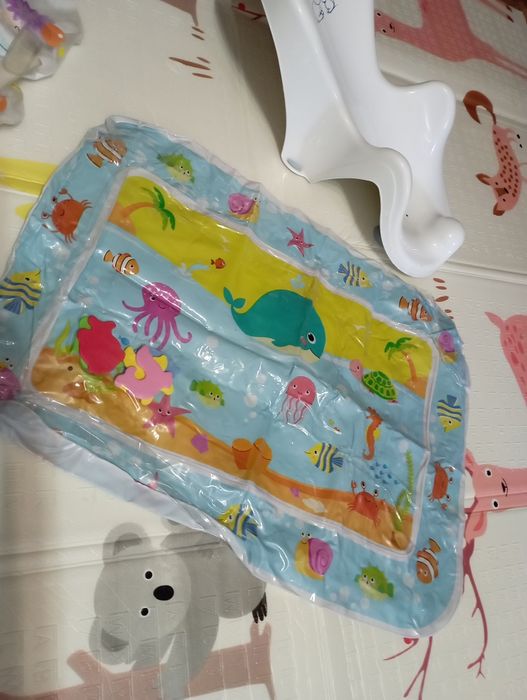 Продаю детские вещи