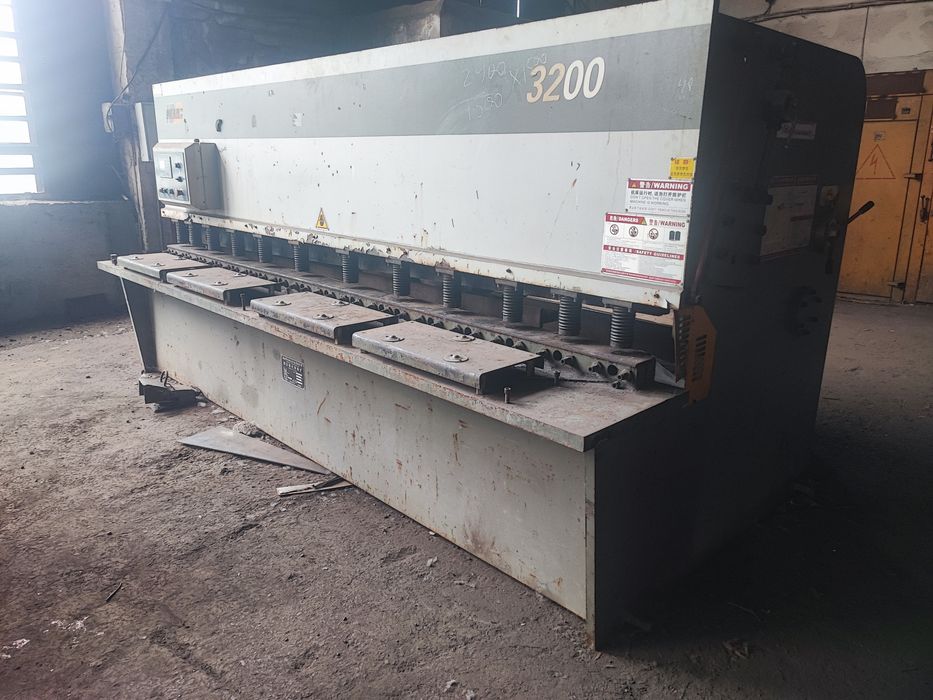 Продам Гильотину Китай варианты обмена рассрочка