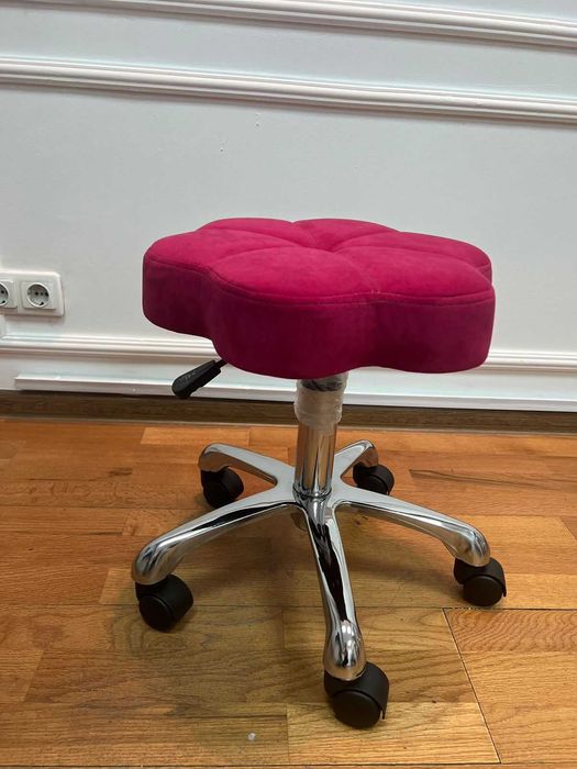 Стулья для косметолога