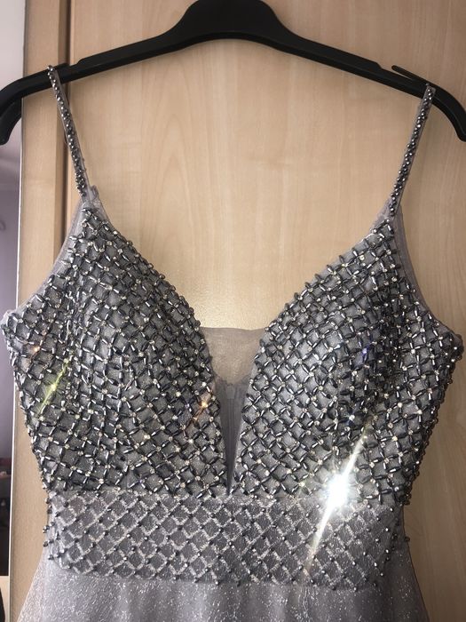 Бална рокля