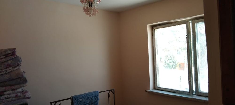 Ўй сотилади, 3 хонали 2-чи этаж.