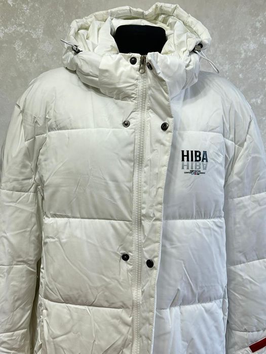 Хорошая куртка новая