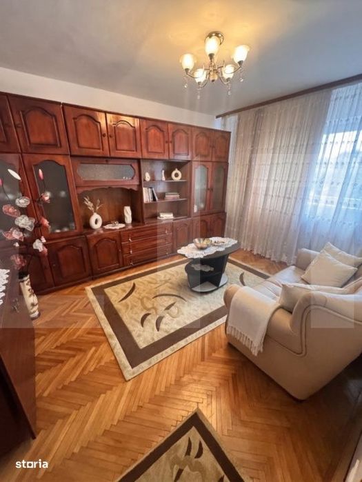 Apartament 3 camere, 56.40 mp, zona Nord-Vest