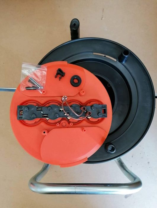 Макара за кабел- празна, за 50 м