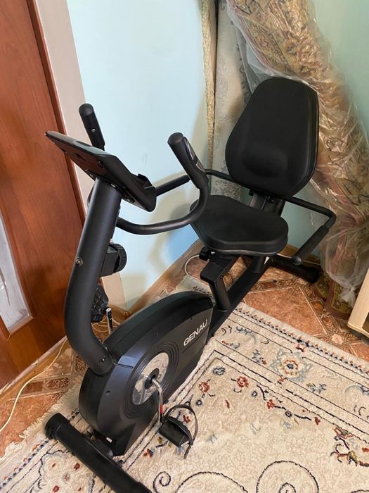 Велотренажор для ног