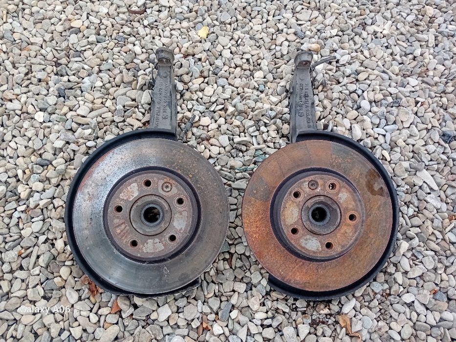 Fuzeta fata  touareg 7L/porsche cayenne/Q7 9PA/Q7