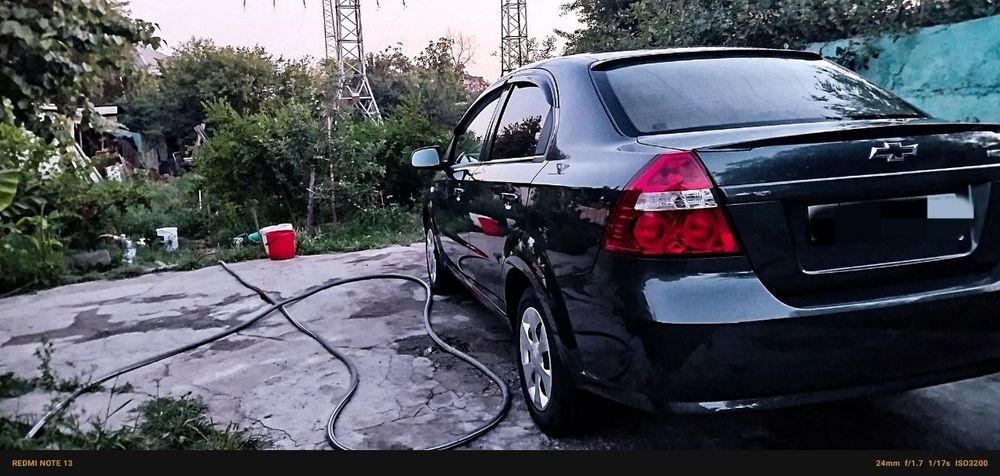 Moshina sotiladi nexia 3