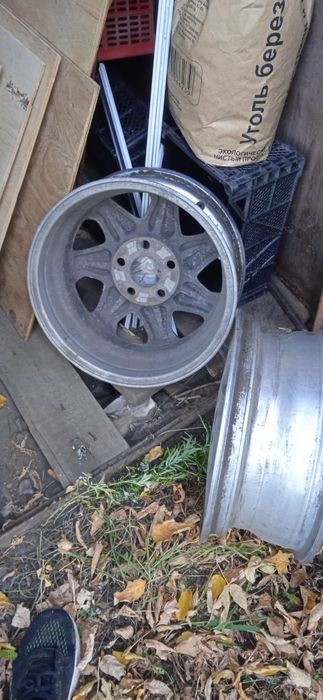 Продам диски на 15