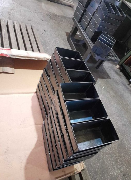 Tavi din tabla neagra pentru brutarii/patiserii, paine/cozonac/pizza