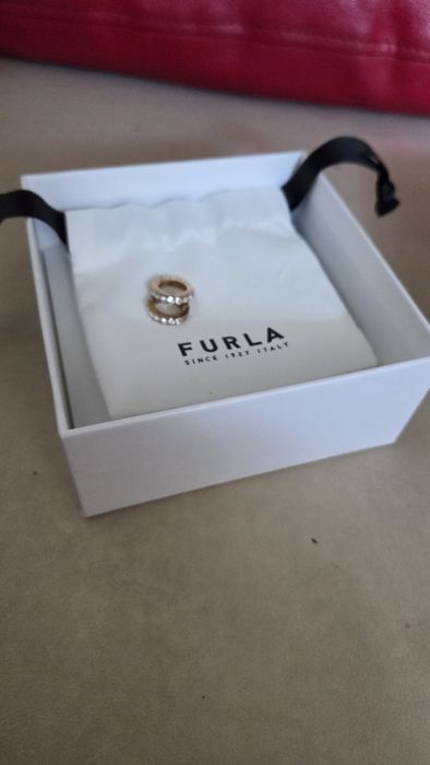 Обеци,обици Furla за хрущял