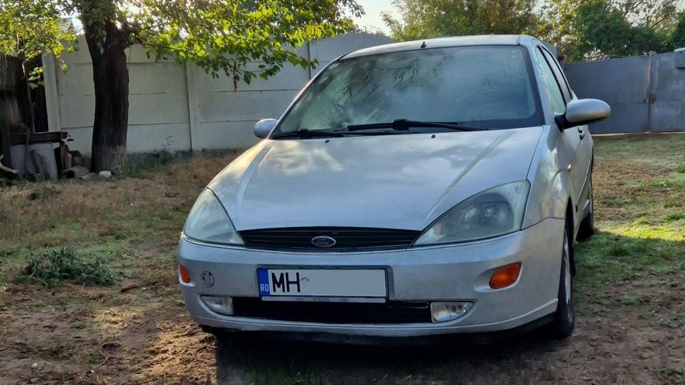 FORD Focus 2001 — imagine 10