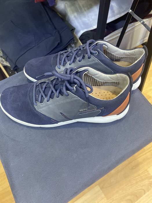 Мужские кроссовки