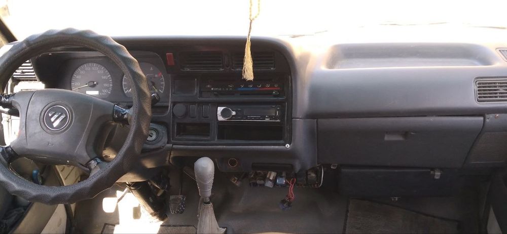 Foton 2014 holati alo mator remont qilingan yurib turgan moshin