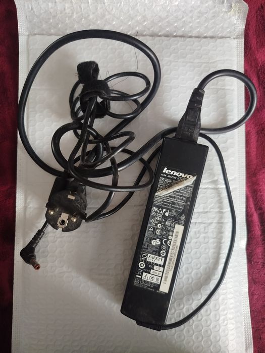 Шнур от ноутбука ленова