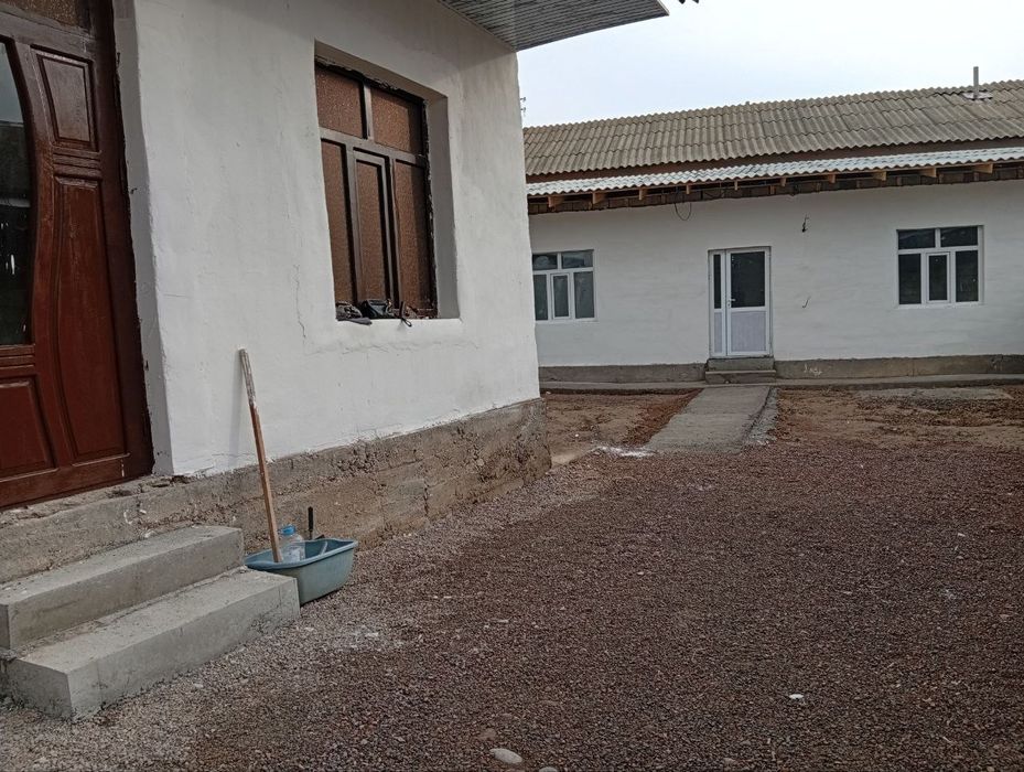 Янги курилган ховли сотилади