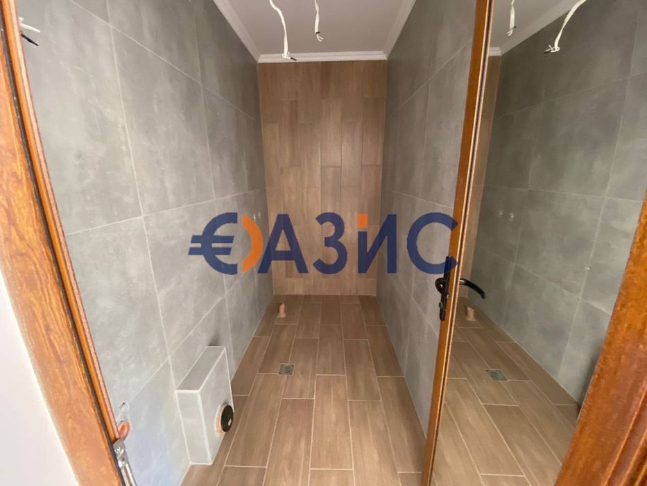Продава се Двустаен апартамент в с. Кошарица, Област Бургас - 57 кв.м за 698 €/кв.м - Снимка #6