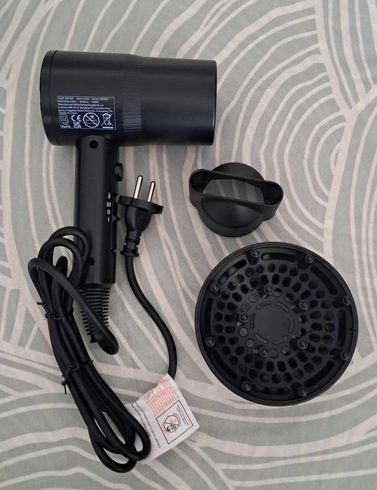 Сешоар AINA Professional Hair Tools 1800W с дифузер