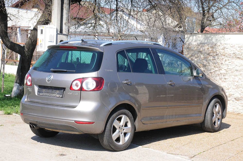 VW Golf Plus Team 2011 2.0TDi 140 CP E5 Clima Navi Park Pilot