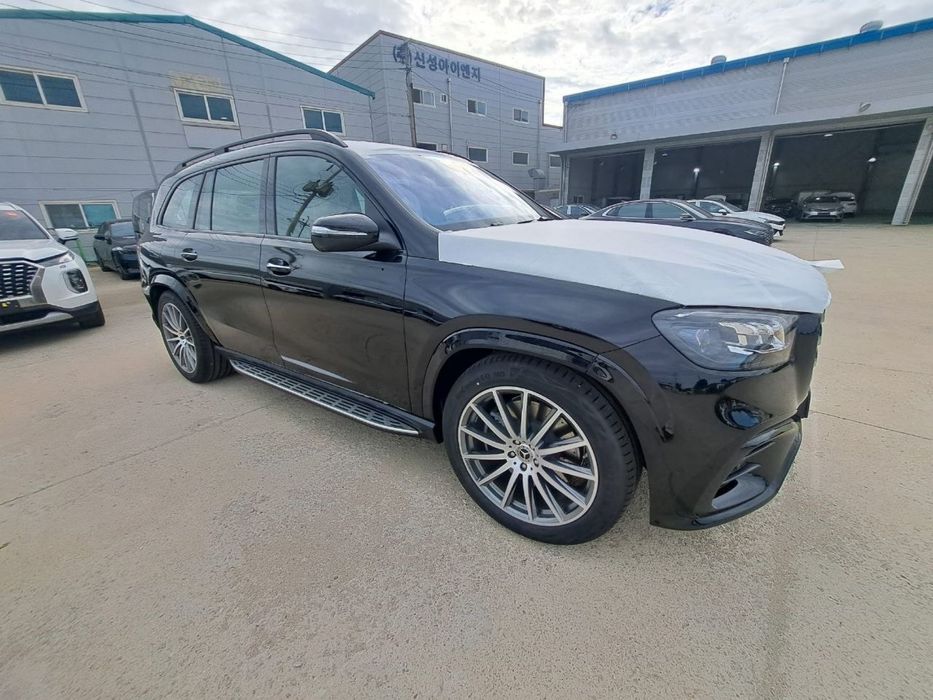Mercedes-Benz GLS 450 4MATIC 2026