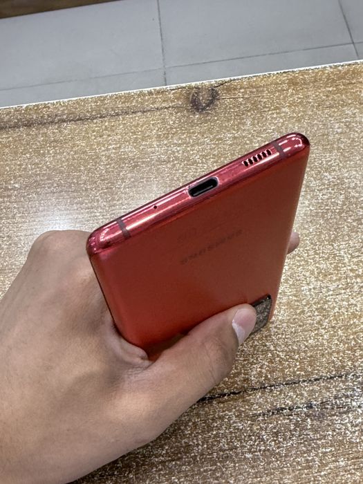 Samsung Galaxy S20FE  (Snapdragon)
