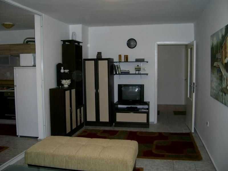 Продава се Тристаен апартамент в София, Оборище - 95 кв.м за 2579 €/кв.м - Снимка #1