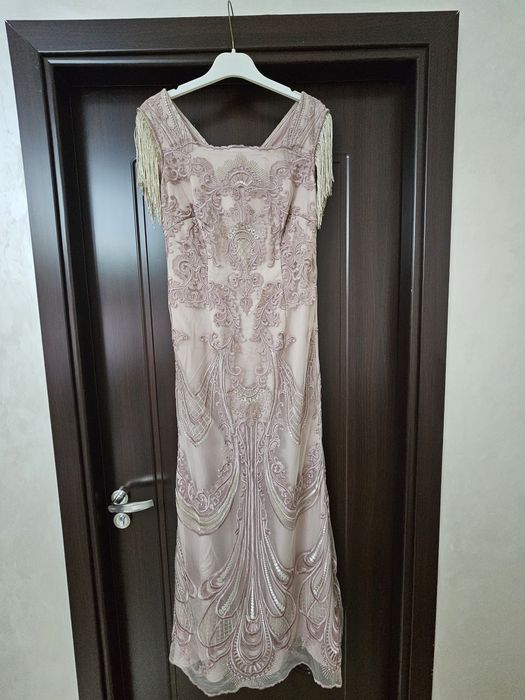 Rochie lungă elegantă