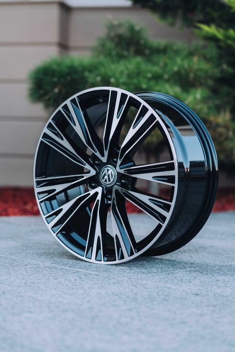 Jante Roti Volkswagen R18 5x112 Passat Golf Tiguan Touran EOS Scirocco Phaeton Jetta Caddy T-Roc Al