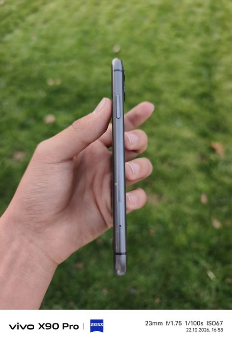 Iphone 11  идеал