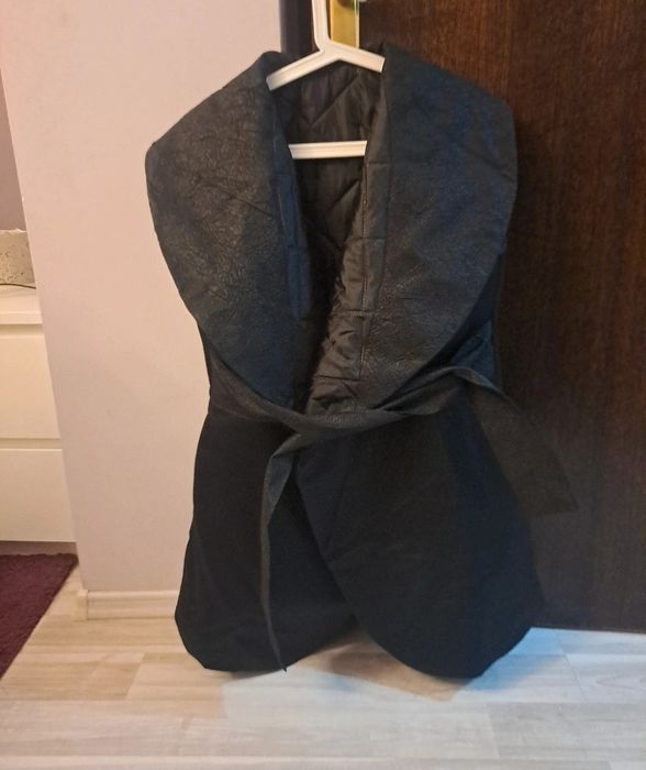 Vesta pictată manual Matrioska, mărime M-L