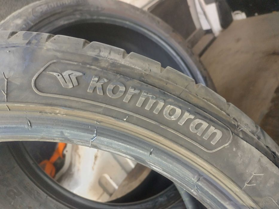 245/40/18 kormoran