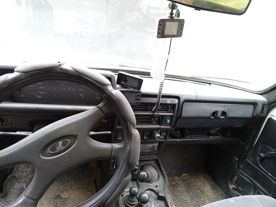 Продам ниву.Состояние среднее