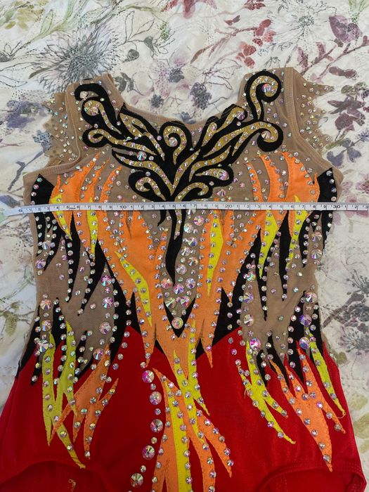 Трико за художествена гимнастика