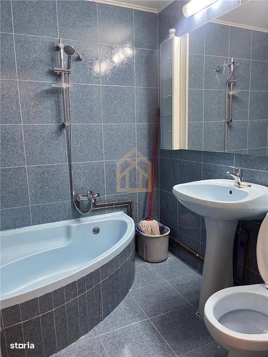 Apartament 3 camere TEI