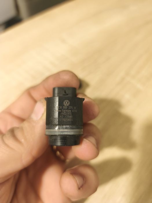 Senzori parcare bară față Volkswagen Passat B6 2005-2010