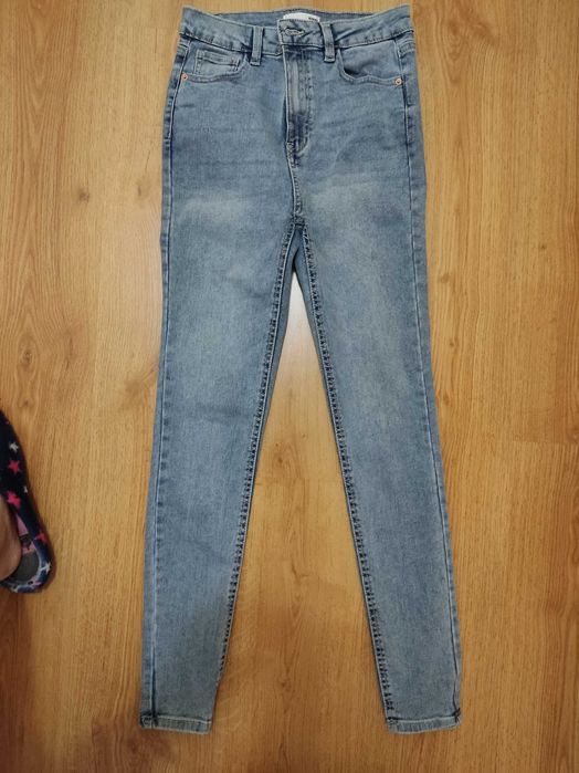 Чисто нови дънки слим-сини