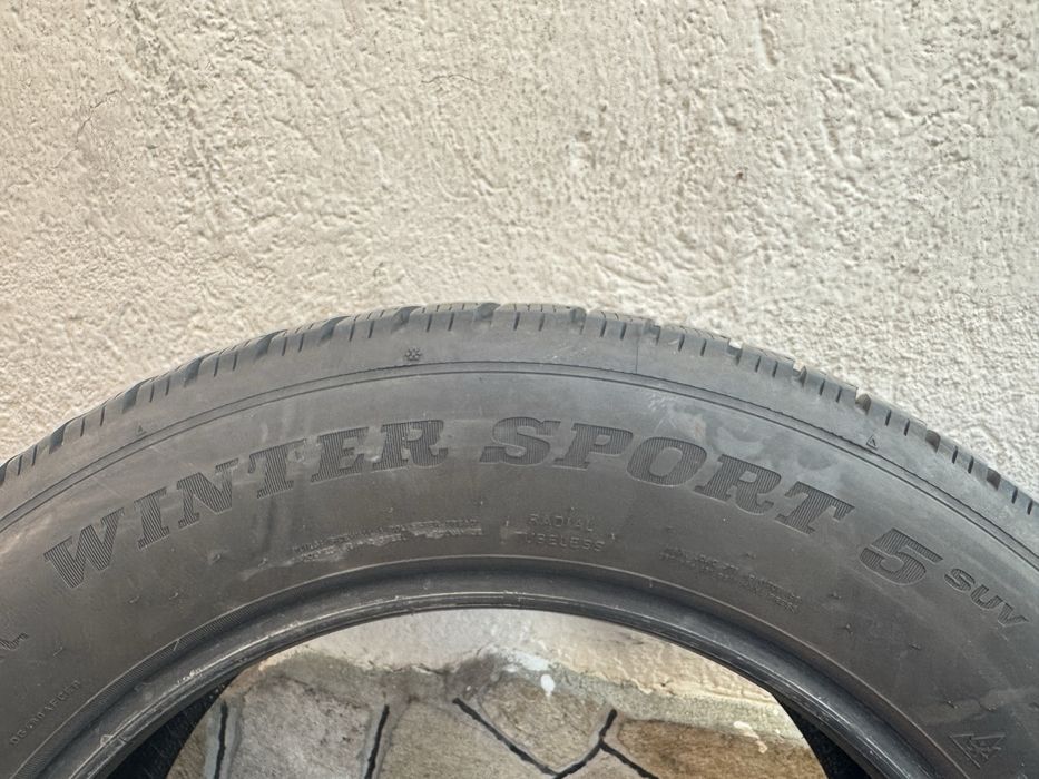 215 65 17 Dunlop