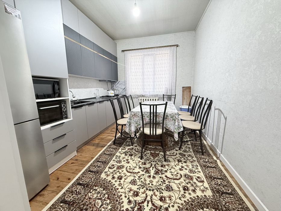 Стол стулья сатылады кухняға!