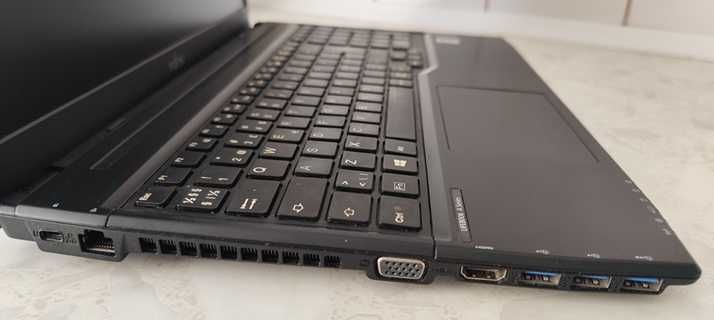 Fujitsu Lifebook A544-intel i5