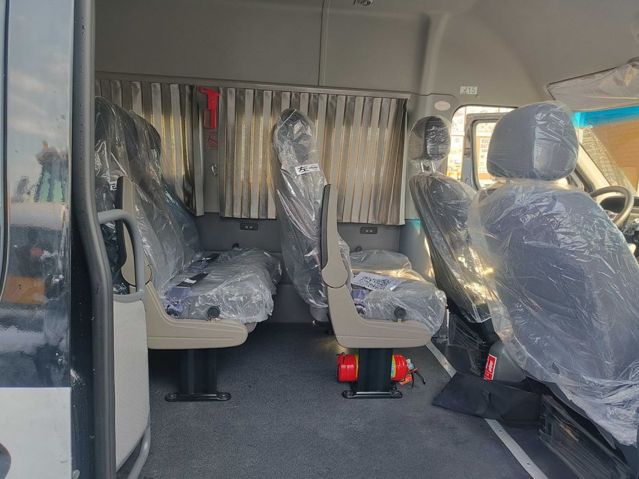 ЖАК Сунрай 15+1 мини бус