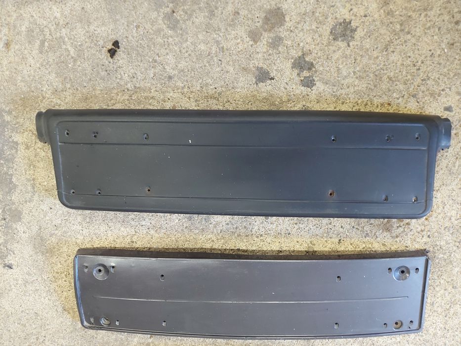 Стойки / държачи / за номер на м-техник брони  е46, е90 , е39