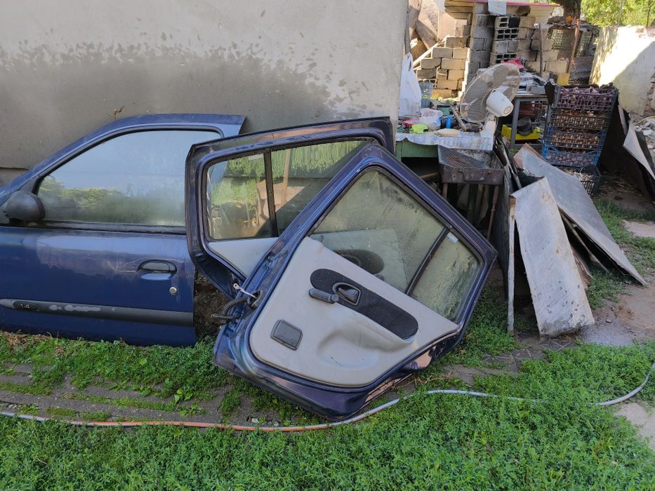 usi renault clio 2003