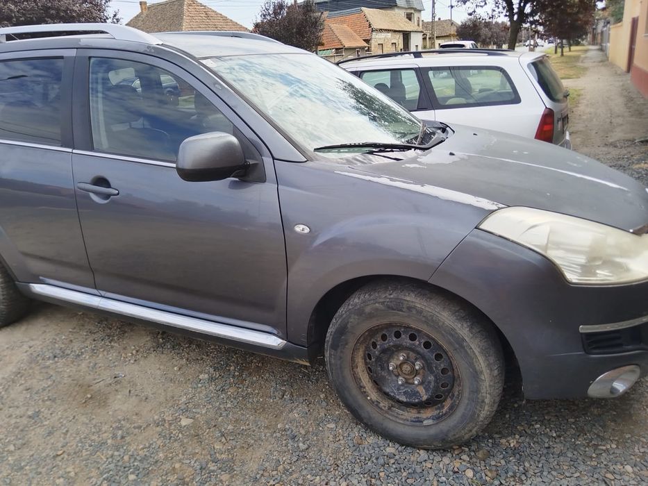 Aripa stanga/dreapta Citroen C-Crosser an 2007-2012