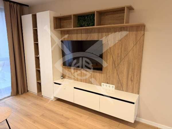 Продава се Двустаен апартамент в Пловдив, Остромила - 69 кв.м за 1072 €/кв.м - Снимка #1