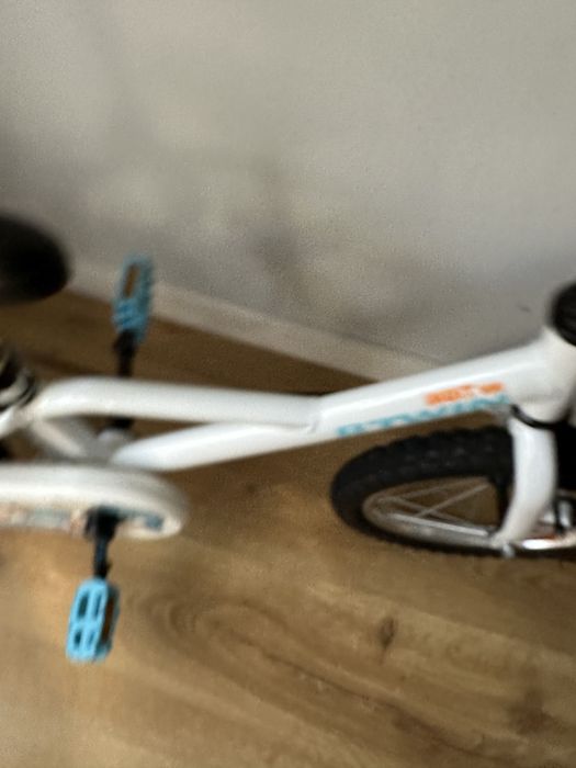 Bicicleta pentru copii 4-7 ani